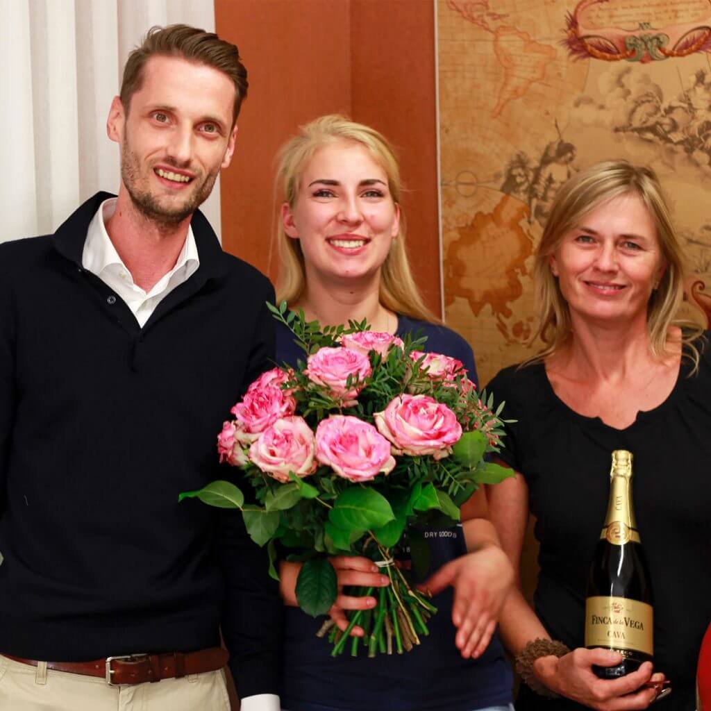 Gesellenprüfung Raumausstatter Berlin 2016 Kimberly Hart Teamfoto