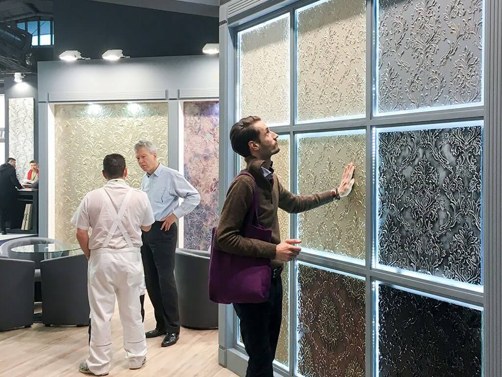 Lincrusta Beispiele verschiedener Gestaltungen.